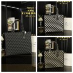 PRADA トートバッグ 36*41cm - 画像 (3)
