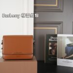 Burberry ショルダーバッグ ケース付き 19.5*16cm