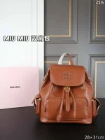 MIU MIU リュック 28*21cm