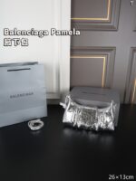 Balenciaga Pamela 肩掛けバッグ ショルダーバッグ ケース付き 26*30cm - 画像 (12)
