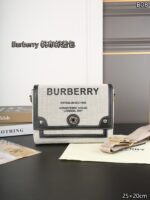 Burberry キャンバス ショルダーバッグ ケース付 25*20cm - 画像 (11)