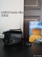 LOEWE Puzzle Biker ショルダーバッグ ケース付き 24*16cm - 画像 (10)