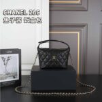 CHANEL 26C ハンドバッグ ショルダーバック ケース付き 15*12cm