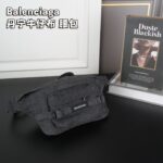 Balenciaga デニム ボディーバッグ ケース付き 24.5*17cm