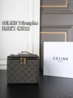 CELINE Triomphe 化粧ポーチ ケース付き 17*15cm