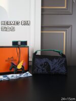 HERMES 刺繡 ハンドバッグ ショルダーバッグ ケース付き 24*15CM - 画像 (7)