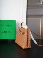 Bottega Veneta Andiamo ハンドバッグ ケース付き 24*20cm - 画像 (10)