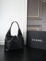 CHANEL 26P 水筒バック ポーチセット ケース付き 28*21cm - 画像 (8)