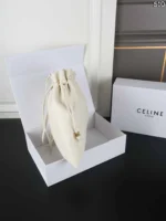 CELINE CRYSTAL POUCH ポーチ ケース付き 29*28cm - 画像 (10)