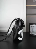 CHANEL トートバッグ ケース付き 34*27cm - 画像 (3)
