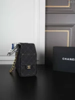 CHANEL 25Bag 25C デニム hoboバック 水筒バック ケース付き 26*21CM - 画像 (3)