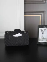 CHANEL cf デニム ショルダーバッグ ケース付き 25*15cm - 画像 (4)