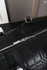 Burberry 旅行バッグ 50*28cm - 画像 (7)