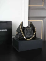 CHANEL 25Bag 25P  hobo 水筒バック ケース付き 22*15cm - 画像 (7)