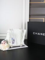 CHANEL Duma 23P キャビア リュック ケース付き 19*19cm - 画像 (9)