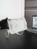 CHANEL 26M coco-Beach メッシュ ショルダーバッグ ケース付き 21*14cm - 画像 (3)