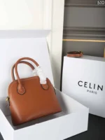 CELINE ハンドバッグ ショルダーバッグ ケース付き 22*18cm - 画像 (6)