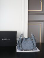 CHANEL 25Bag 25C hobo デニム 水筒バック ケース付き 22*15.5cm 26*19cm - 画像 (11)