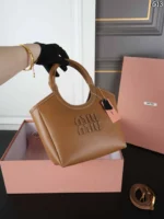 MIU MIU Ivy ハンドバッグ ショルダーバック ケース付き 20*17CM - 画像 (14)