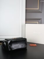 YSL Niki CASSANDRE 水筒バック ケース付き 30*25cm - 画像 (4)