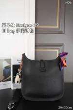 HERMES Evelyne 29 III bag ハンドバッグ ショルダーバック ケース付き 29*30cm - 画像 (5)