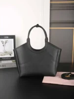 MIU MIU トートバッグ ケース付き 22*16cm - 画像 (11)
