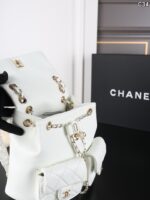 CHANEL Duma 23P キャビア リュック ケース付き 19*19cm - 画像 (12)