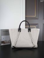 CHANEL 22SS Tote トートバッグ ポーチ付き ケース付き 32*25cm 37*29cm - 画像 (11)