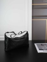CHANEL 26P hoboバック ショルダーバッグ ケース付き 19*13cm 29*17cm - 画像 (7)