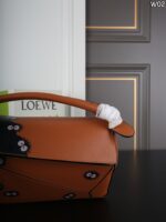 LOEWE Puzzle ショルダーバッグ ケース付き 19*12cm 24*15cm 28.5*18cm - 画像 (7)