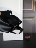 YSL Le 5 A 7 BABY BEA 水筒バック ケース付き 17*16cm - 画像 (9)