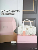 MIU MIU Arcadie ハンドバッグ ショルダーバック ケース付き 27*13CM - 画像 (9)
