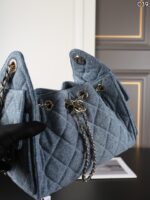 CHANEL 25Bag 25C hobo デニム 水筒バック ケース付き 22*15.5cm 26*19cm - 画像 (10)