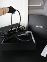 CHANEL 26A トートバッグ ケース付き 38*23cm - 画像 (9)