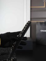 CHANEL Coco Handle キャビア ショルダーバック ケース付き 19*13cm 24*14cm - 画像 (10)