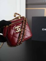 CHANEL 24C 化粧ポーチ ケース付き 10*09cm 16*10cm - 画像 (13)