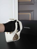 Chanel 26 Hoboバック ケース付き 18*13.5cm 21*16.5cm - 画像 (13)
