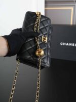 CHANEL WOC 24K ショルダーバック ケース付き 19*12cm - 画像 (12)