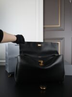 Balenciaga ハンドバッグ ショルダーバッグ ケース付き 40*27cm 35*22cm - 画像 (8)