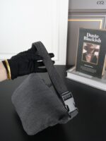 Balenciaga デニム ボディーバッグ ケース付き 24.5*17cm - 画像 (8)