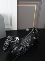 Balenciaga Le Cagole ショルダーバッグ ポーチセット ケース付き 25*12cm 32*18cm - 画像 (8)