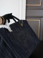 CHANEL デニム トートバッグ ポーチセット 37*29cm 32*33cm - 画像 (8)