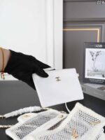 CHANEL 26M coco-Beach メッシュ ショルダーバッグ ケース付き 21*14cm - 画像 (8)