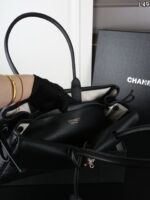 CHANEL 26A トートバッグ ケース付き 38*23cm - 画像 (10)