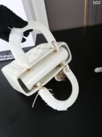 DIOR Lady Dior ショルダーバック ケース付き 17*14cm 20*17cm 24*20cm - 画像 (5)