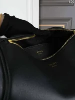 CELINE Triomphe CYLINDER 水筒バック ケース付き 26*13cm - 画像 (18)
