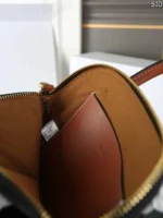 CELINE ハンドバッグ ショルダーバッグ ケース付き 22*18cm - 画像 (17)