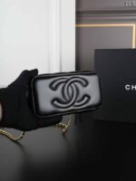 CHANEL 24C 化粧ポーチ ケース付き 10*09cm 16*10cm - 画像 (9)