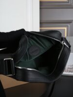 Burberry カメラ ショルダーバッグ ケース付き 28*12cm 26*17cm - 画像 (17)