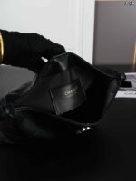 CHANEL 26P hoboバック ショルダーバッグ ケース付き 19*13cm 29*17cm - 画像 (8)
